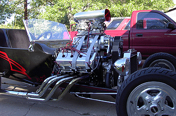 354 Hemi T-Bucket